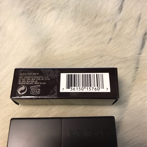 NWB Laura Mercier Velour Lovers Lip Colour- Smile - Picture 4 of 6